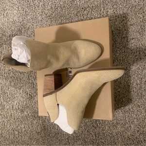 Never Worn Lucky Brand Bootie